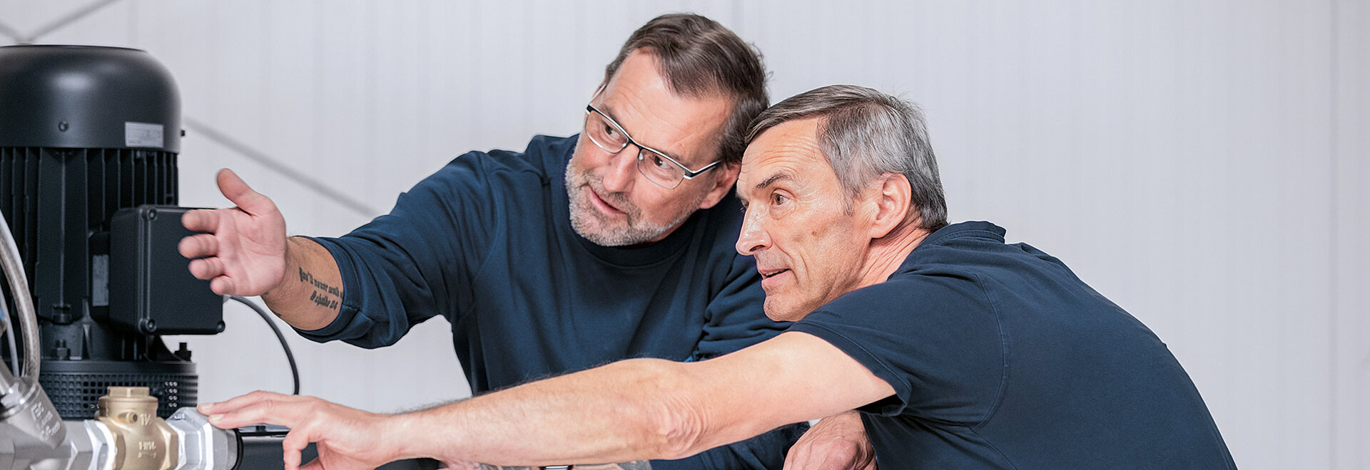 CERTUSS employees operating a steam generator